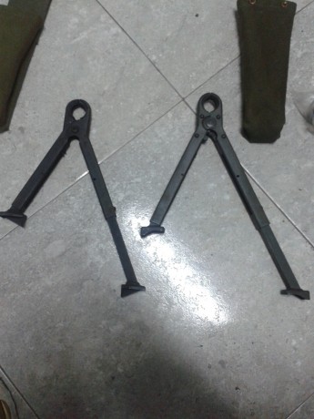 Hola vendo dos bipodes de cetme/ cetmeton/ mauser, uno mas largo que el otro, ambos telescopicos con sus 11