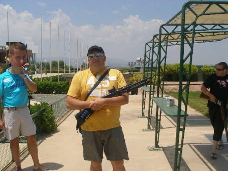  Ya que diversos foreros me han solicitado reabrir aquel viejo y exitoso hilo "Vernos las caras", 111