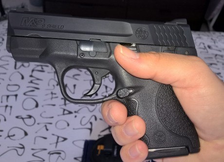 Se vende M&P 9 Shield guiada en la provincia de Barcelona, Calella, guiada en A. Esta pistola su uso 01