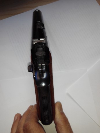 Buenas tardes.

Vendo esta pistola Star modelo AS en calibre 9mm.Largo.

El arma presenta buen estado 10