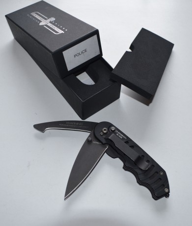 Vendo navaja Extrema Ratio Police 1, descatalogada, impecable, sin uso, caja original.
250€

 Actualizado: 00
