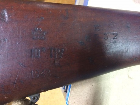 Vendo rifle Lee Enfield Nº1 MKIII* fabricado por Lithgow.

El precio es de 550€ y se encuentra en Madrid. 20