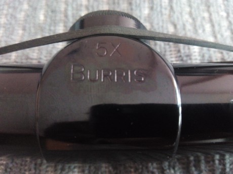 Se vende este visor Burris de 5 aumentos y de larga distancia al ojo (LER) para montura Scout. Perfecto 01