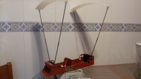 Lo compre hace 1 año en armeria izd. Funciona perfectamente

100 € portes incluidos en la peninsula.

https://a-izquierdo.es/cronografos-medidor-de-velocidad-/8463-cronografo-alpha.html 02