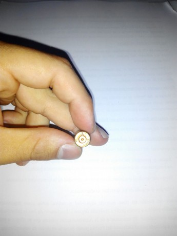 Buenas tardes compañeros tras toparme con estas vainas que tienen dos agujeritos en el culo en lugar de 00