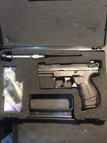 Buenas,vendo Walther P22 en muy buen estado,tiene su maletin original,2 cargadores y herramientas,su precio 02