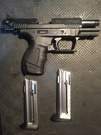 Buenas,vendo Walther P22 en muy buen estado,tiene su maletin original,2 cargadores y herramientas,su precio 00