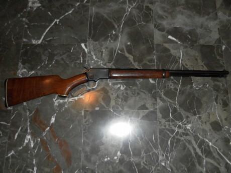 vendo carabina de palanca marlin  modelo 39 , cal 22lr funciona perfecta algo de desgaste en las maderas 02