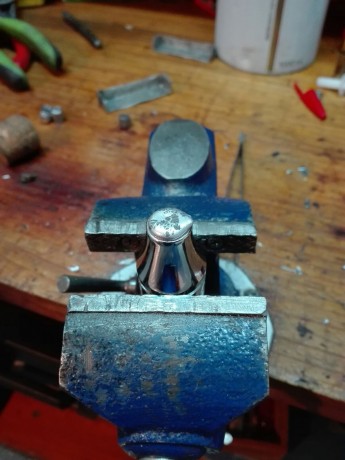 pues eso me gustaria hacer un recopilatorio de tablas de recarga para escopeta.

Para empezar ahí os pongo 82