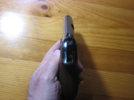 Hola. Se vende Walther PPK  32 ACP  (7.65), en uso  y en Libro de coleccionista.  Impecable, 4 cargadores, 11