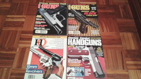 Vendo los siguientes números de las revistas "Guns & Ammo".

  GUNS & AMMO  

Marzo 00