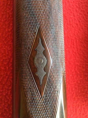 Vendo escopeta Victor Sarasqueta 212 en estado impecable. Nueva.
Cañones 70 cm, acero cromo-niquel, xxx 31