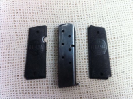 VENDO CACHAS,CARGADOR Y 2 FUNDAS DE PIEL PARA PISTOLA LLAMA 9 CORTO.
PARA PRECIO CONTACTAR  VIA TELEFONICA 02