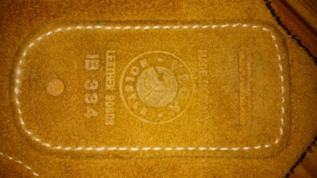 Hola vendo dos fundas y un ris para glock 17 /19
Las fundas nuevas, sin usar, el ris usado pero perfecto
La 01
