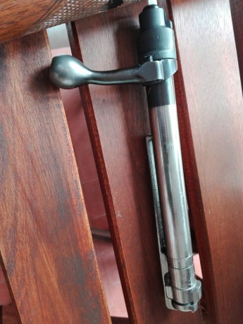 Se vende rifle Brno 602 calibre 375 HH en muy buenas condiciones. En el precio estan incluidas bases y 11