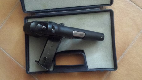 Muy buenas, cambió esta astra A80 del 9mm por un revolver del 38 special 4" , el cambio seria en 00