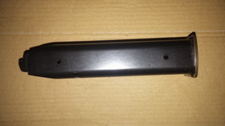 Hola,cambio cargador de la marca llama cal 9mmp. capacidad 17 tiros valido para pistolas tipo 1911,por 01