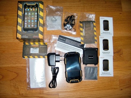 Smartphone rugerizado Bravus Gorila V9H, versión mejorada del modelo V9 que incluye un mejor procesador, 02