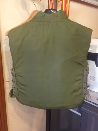 VENDIDO este Chaleco.

Se trata de un chaleco antifragmentación ORIGINAL utilizado por el ejército USA 02