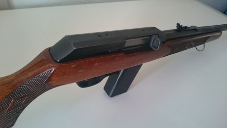 Un amigo me ha pedido que le ponga en venta esta carabina Marlin del 9mm en muy buen estado...!!!
500eur 02