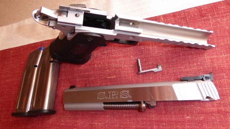 Buenas compañeros, un amigo del club me ha pedido que le venda esta pistola.

Se trata de una  SPS , de 00