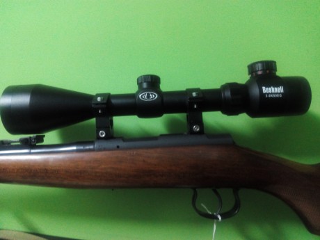 Vendo carabina de cerrojo calibre 22lr , de la prestigiosa marca CZ modelo Brno 2 (452) , famosa por su 31