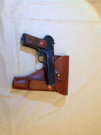 Hola!! vendo stinger tactical corredera cal 12 (RXT 1206).
Con dos culatas, retractil y monopieza.
Con 20