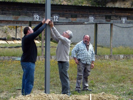 Ribarroja CERRADO.
Cullera CERRADO.
Naquera galeria de 200 metros SIN ABRIR.

 :(  :shock:  :(  :shock: 110
