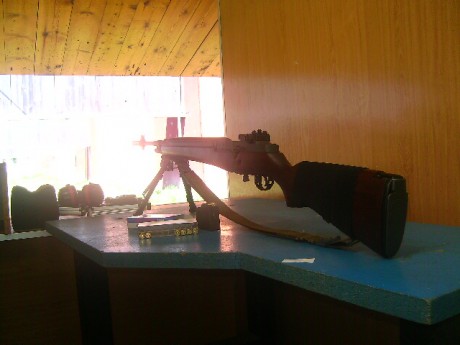 seguimos limpiando armeros,por no usar vendo M1A  M-14  muy buen estado y muy preciso
 calibre 243 w
 92