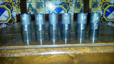 Vendo 6 chokes Briley Extender negros para Browning 525,425,325. Chokes: F, LF, IM, M, LM, IC. 
Precio: 00