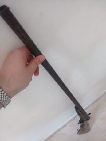 Muy buenas tardes.



Por hacer sitio saco a la venta esta escopeta Hispano-Inglesa monotiro, de perrillo 10