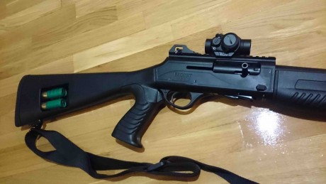 Hola a todos,

Vendo esta magnífica escopeta táctica HATSAN MPA semiautomática en calibre 12 con capacidad 12