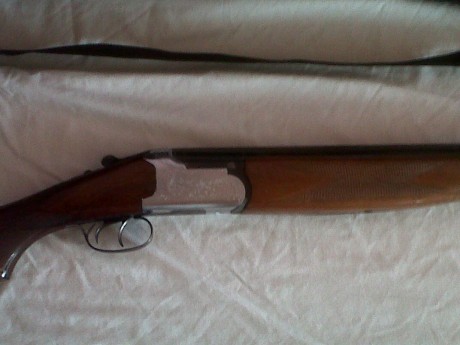 VENDO ESCOPETA LAMBER  DE CAÑON 66 CALIBRE 12 DOS GATILLOS TIRA MUY BIEN LA VENDO POR 200 EUROS  Y REGALO 01