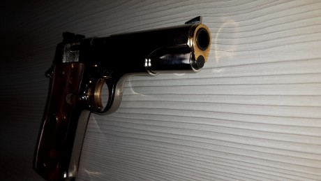 Se vende star s, hecha de encargo, en cromo brillo con los mandos bañados en oro y cachas de nacar, con 00