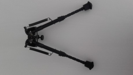 Son bipodes genericos,sin marca, pero cumplen muy bien su cometido. 14 cm plegado y 21,5 cm extendido.
Rapido 00