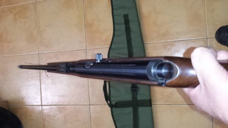 Cambio carabina Voere semiauromatica  de calibre 22 Lr con dos cargadores por escopeta paralela de caza 01