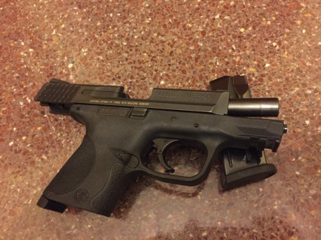  Vendo MOSSBERG 500 , cal 12 de corredera, con culata original, pistolet, portacartuchos y carril superior.
Sólo 92