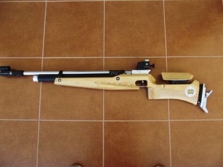 Vendo Feinwerkbau P700 madera.
Como nueva. Mui buena de acçion e madera. Bombona de aire 03-2004.
Se encontra 11