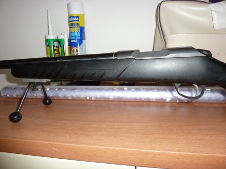  VENDIDA  carabina sako quad cañón pesado calibre 22 LR, le he puesto un rail tipo anschuzt, para el bípode, 02