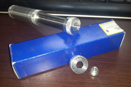 Vendo este engrasador, es el modelo de acero inoxidable y aluminio como se ven en la foto. Está sin estrenar, 00