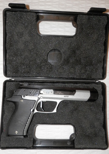 Hola, Vendo un pistola marca CZ del calibre 22", en buen estado, se encuentra en la provincia de 00