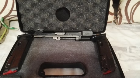 Pistola cz75B 9mm y kit del 22 original  , consta de pistola cz75B con gatillo afinado y tope final de 11