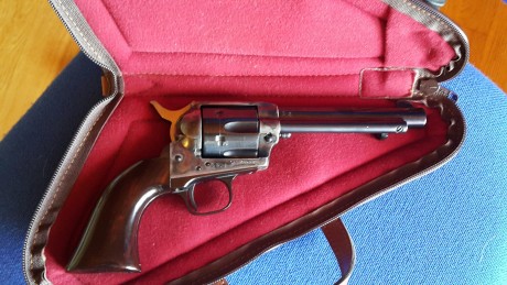 Muy buenas compañeros,
Debido a que me voy a estudiar fuera por bastante tiempo me veo obligado a vender 02