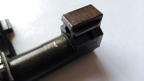 Buenas tardes.
Un compañero de club me pide que le ponga a la venta una pistola Llama M-82 del 9 Pb. Estéticamente 22
