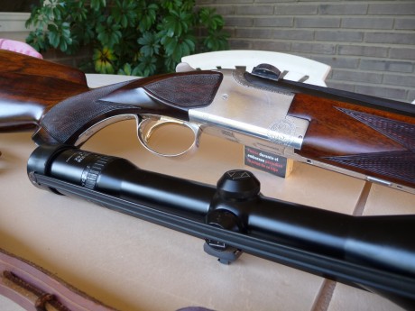 Vendo express Browning CCS25, hecho en Belgica y ajustado por sus maestros armeros. Se fabrican por encargo.Actualmente 02