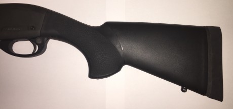 Se vende esta espectacular escopeta REMINGTON 870 POLICE MAGNUM, del calibre 12 (admite cartuchos standard 01