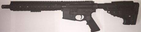Se vende este espectacular rifle AR15, fabricado por SOCOM, en calibre 9mm PB, y con cañón de 12".
El 20