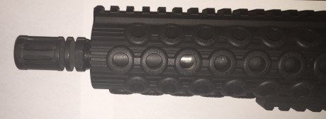 Se vende este espectacular rifle AR15, fabricado por SOCOM, en calibre 9mm PB, y con cañón de 12".
El 31