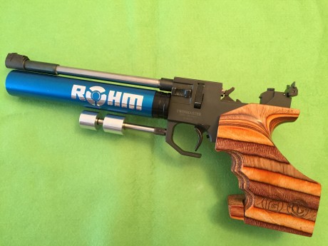 Pistola Twinmaster en buen estado, ideal para iniciarse.
Precio 200 euros para entrega en zona de Sabadell, 00