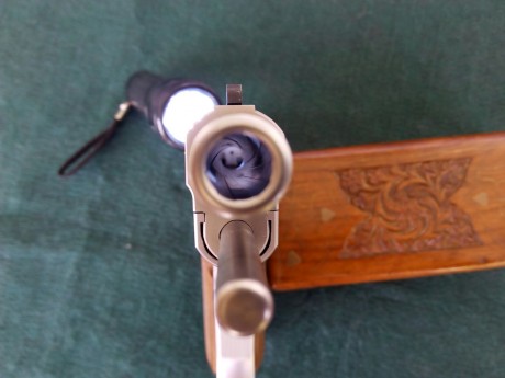 Hola, vendo Pistola S&W 952-2 Inox. 5" Performance Center, en impecable estado, con todos sus 12